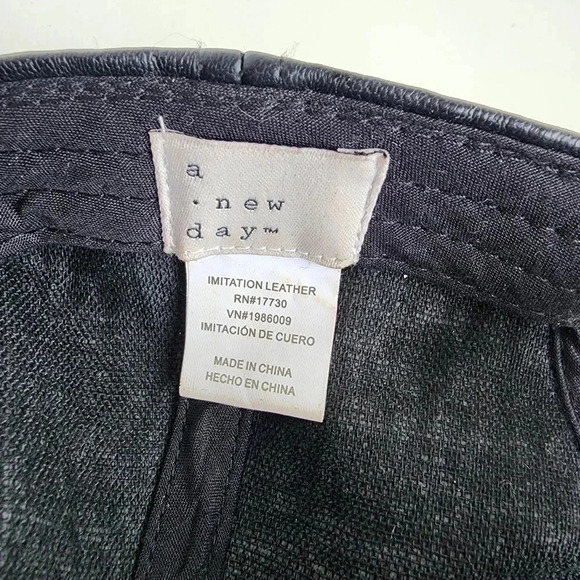 A New Day Fitted Faux Leather Hat Black One Size Te Textured 6 Panel Blank - Picture 9 of 9